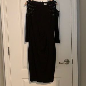 Black Cache Long-sleeved Open shoulder Dress